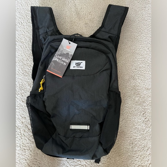 SKYSPER Small Backpack - Picture 1 of 9